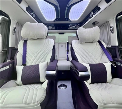 Intérieur modifié de la voiture Mercedes Benz Nanny